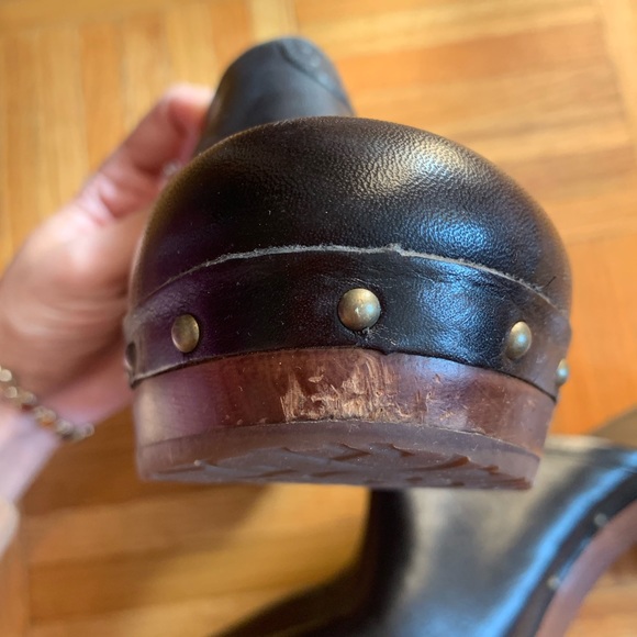 Ugg Mules - Picture 5 of 8